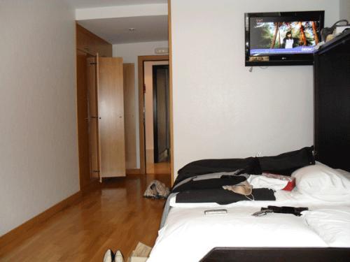 Hotel Ofi A Coruña Rum bild